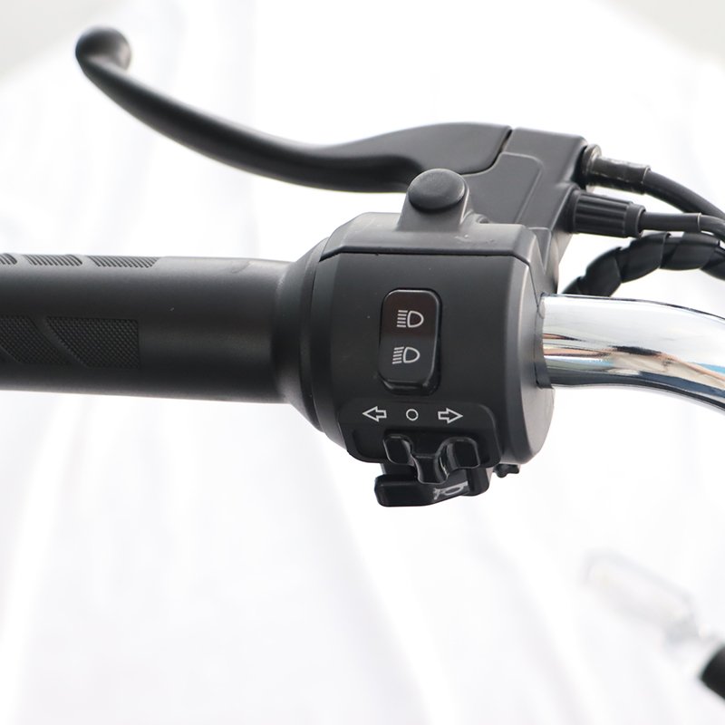Low Price Electric Scooter Lightweight Drum Brake Disc Brake Long Range Electric Road Motorcycle Electric Moped
