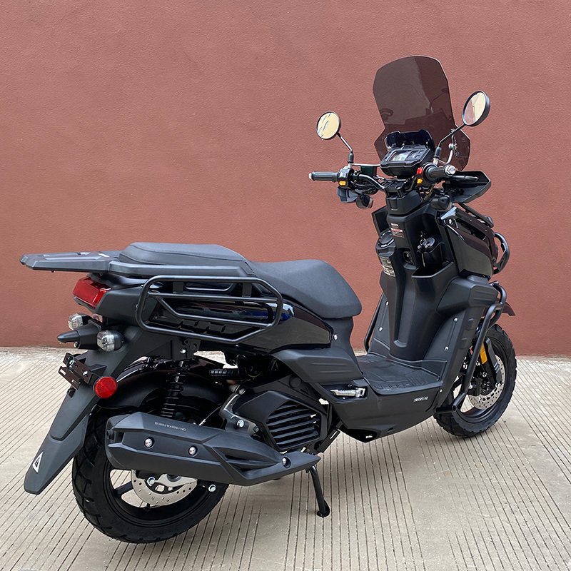 EPA DOT Certified 150CC Gas Scooter with New Design Tank Air-Cooled Disc Brake 13 Inch Tire Motorcycle Windshield