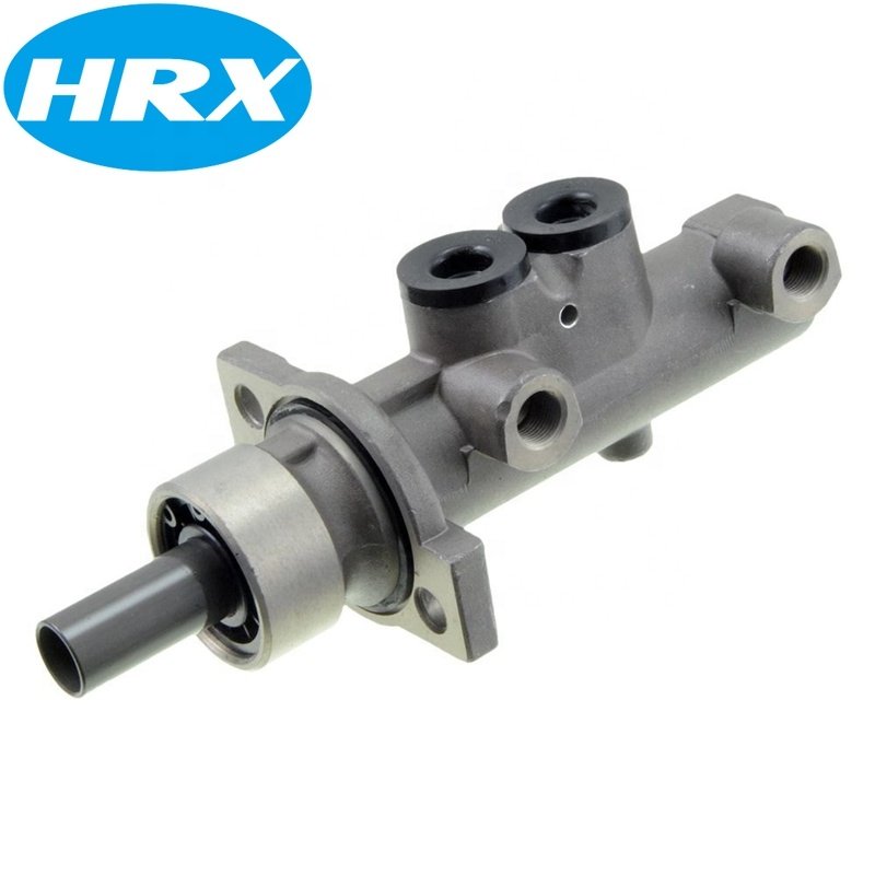 Clutch Master Cylinder ME670290