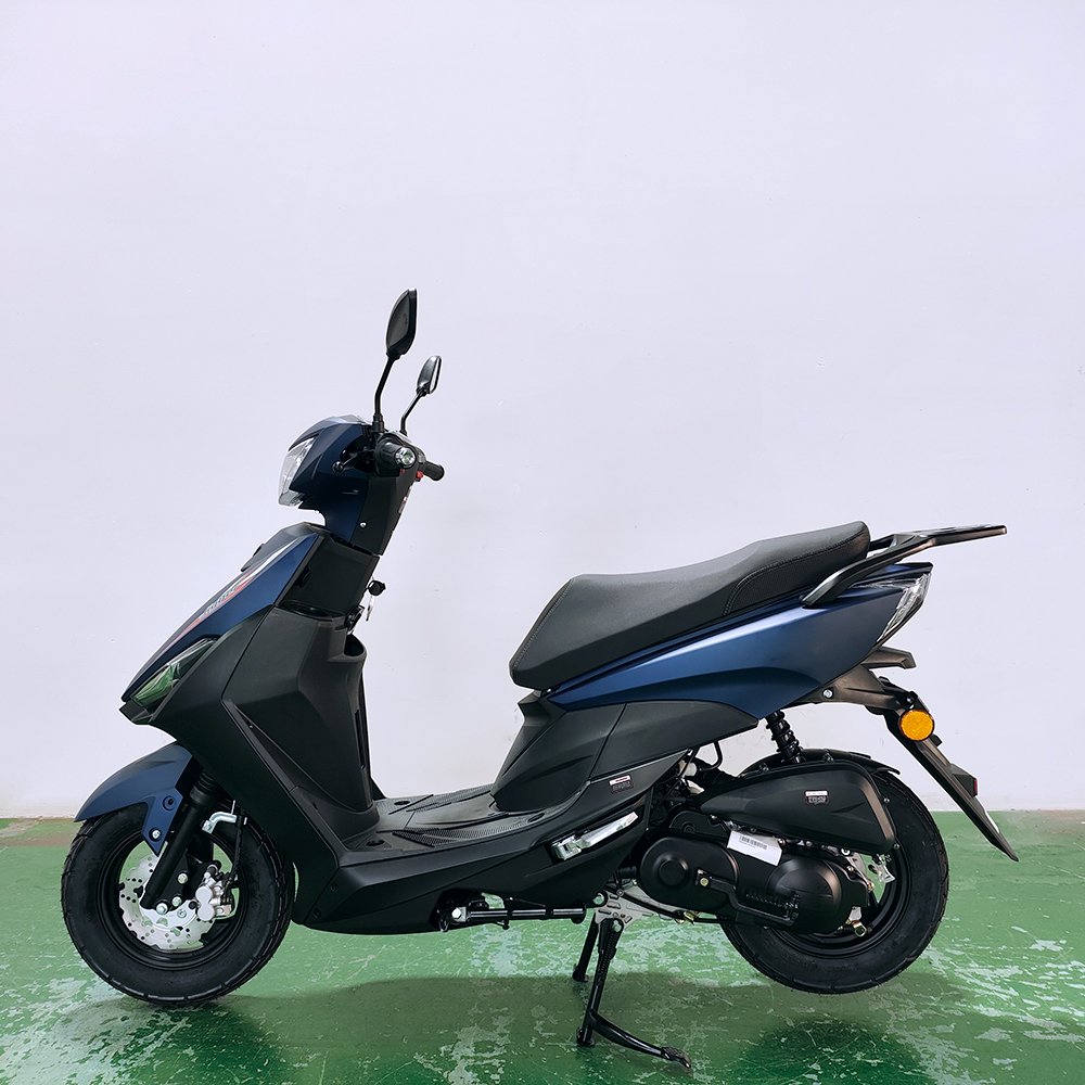 China Manufacturer's High-Speed 150cc Mopeds 50cc Gas Scooters EPA EEC EPA Approved Adult Motorcycle