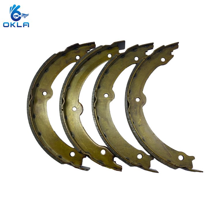 Competitive Price Car Parts and Accessories Brake Shoes 46530-34010 for Toyota Land Cruiser 100