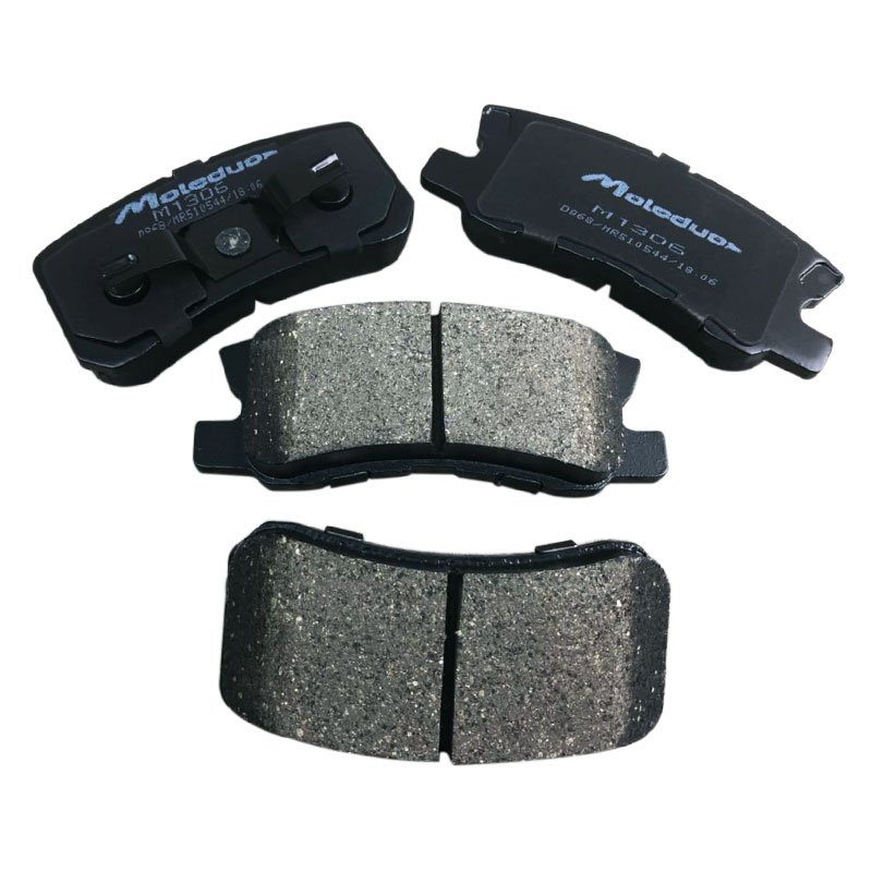 M1306 4605A447 4605A448 Wholesale Supplier High Performance Auto Parts High Quality Car Brake Pads for Chrysler Dodge Dart