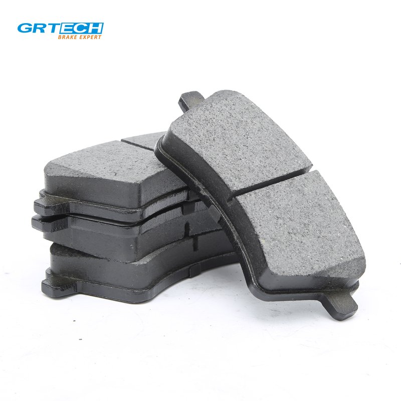 GDB1357 Front Brake Pads Set Auto Car Brake Pad Kit for VW Audi