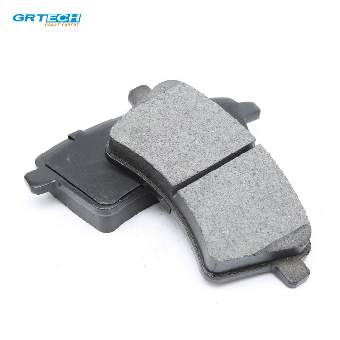 GDB1357 Front Brake Pads Set Auto Car Brake Pad Kit for VW Audi