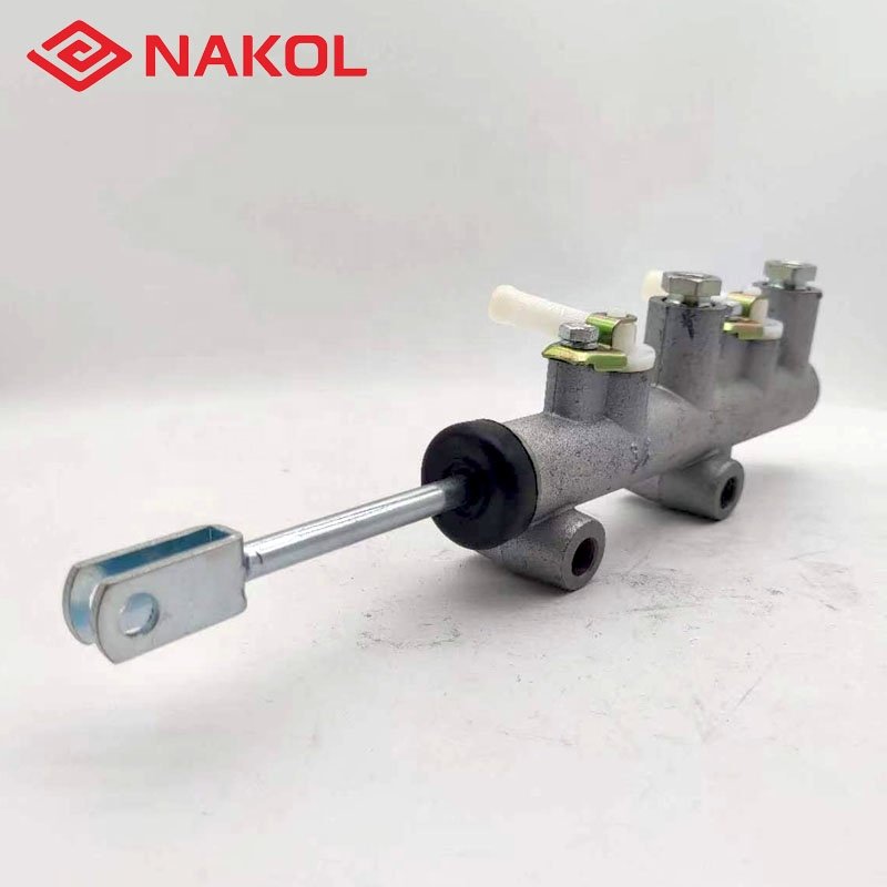 High Quality Brake Master Cylinder Brake Pump for SUZUKI 51100-79012 51100-79010 51100-79510 51100-79511 51100-79512