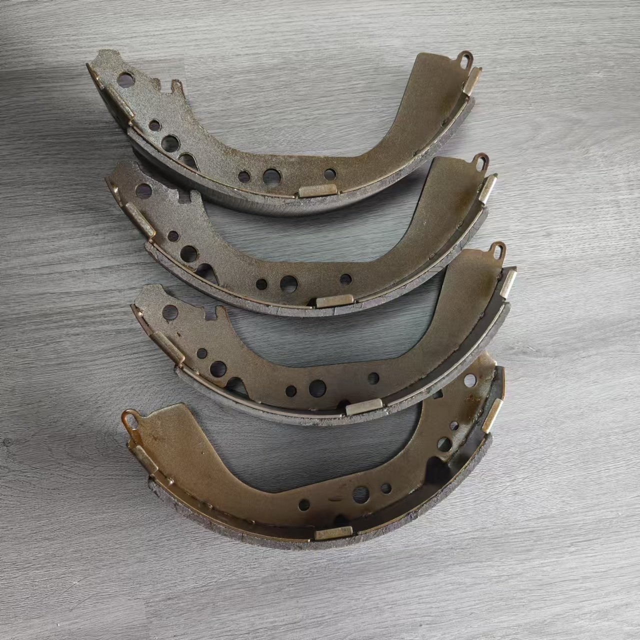 New Condition Rear Brake Shoes for Changan Hunter Pickup Truck and Peugeot Landtrek