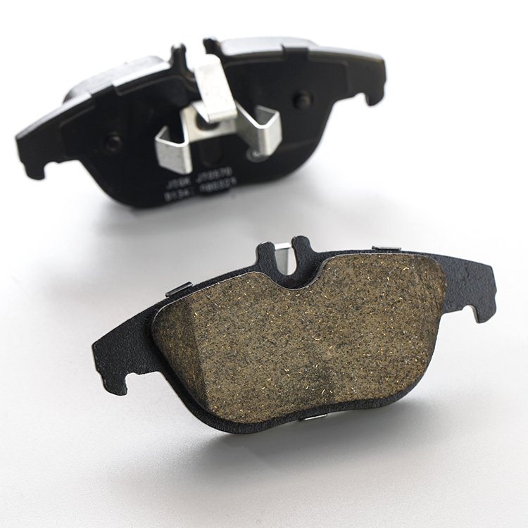 High Performance Auto Brake Pads New Condition Pad Brake or Cars Carbon Potttery Ceramic for Mercedes-Benz Rear Brake Pads