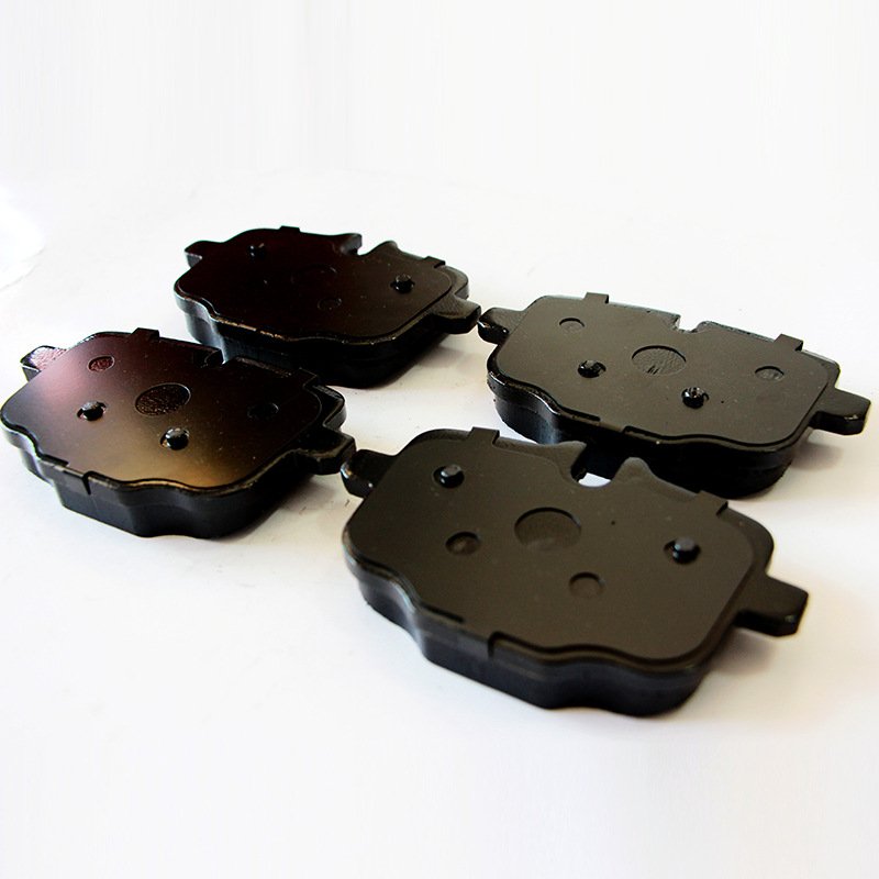 Manufacturers Supply Custom Ceramic Front Brake Disc Brake Pads Cars Kit for BMW D1850 34 21 6 870 552