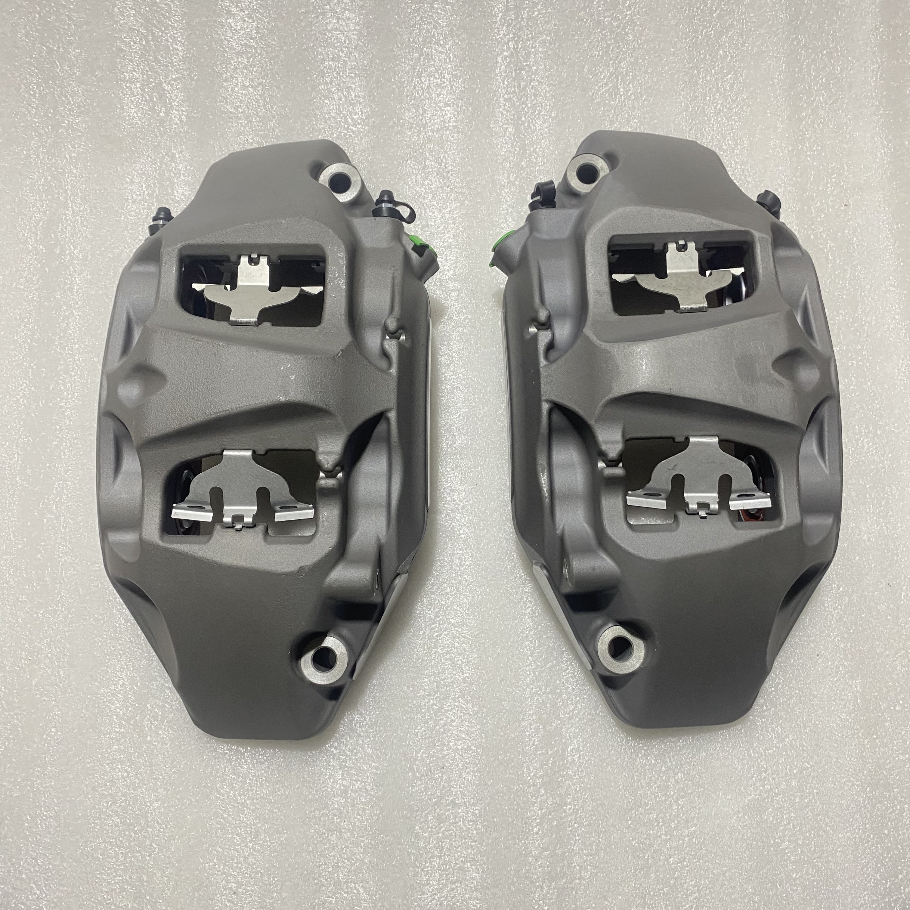 AKEBONO 8N 6POT Brake Caliper Slave Cylinder