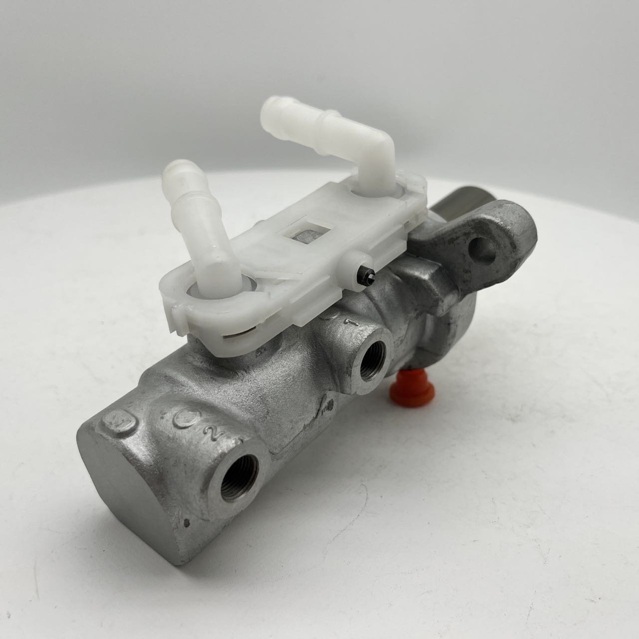 Brake Master Cylinder for HINO TOYOTA OEM 37290-421702 47207-37170 47207-37290 47201-37290