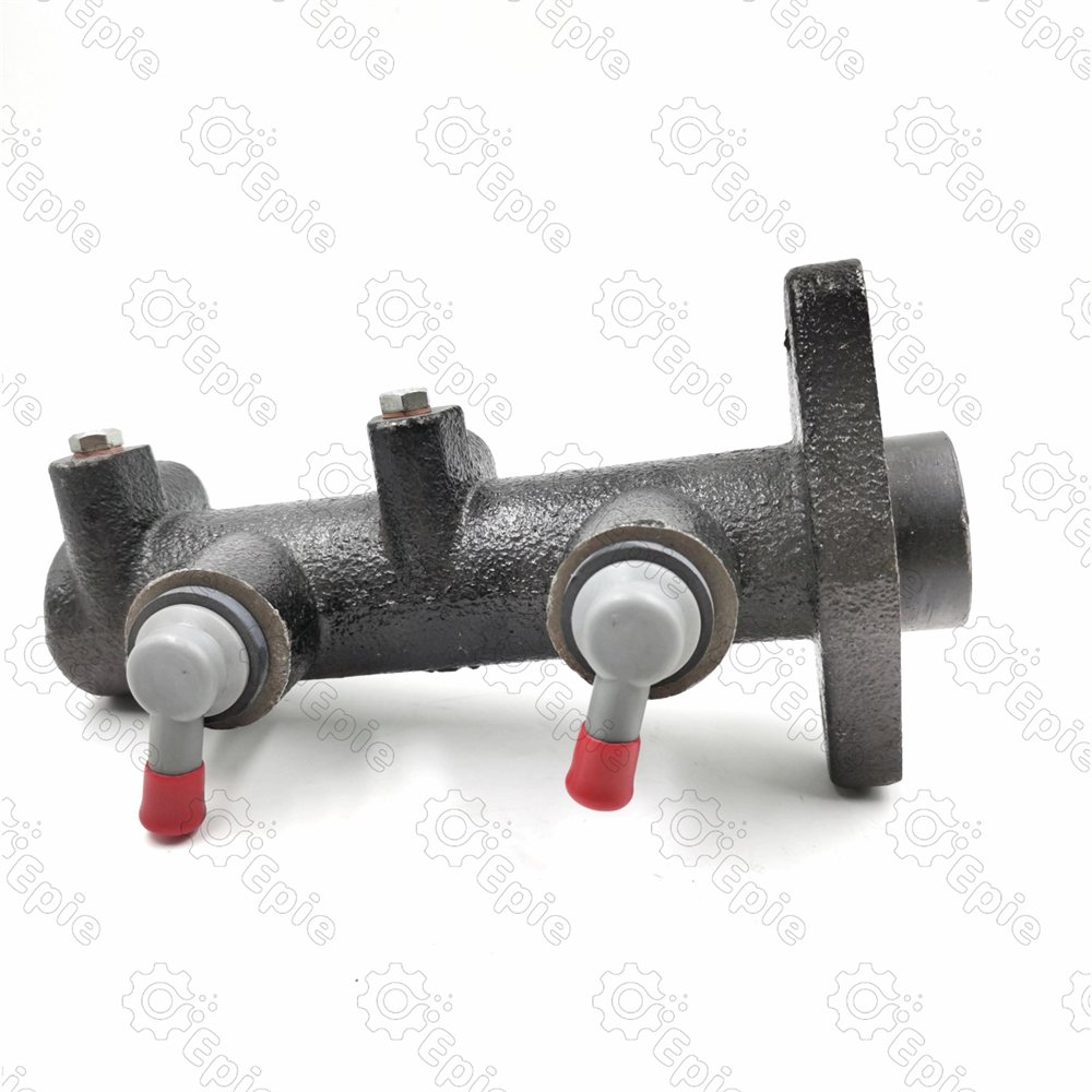 Korean Truck Brake Parts Brake Master Cylinders for Hyundai 58620-5H000 KAB0010