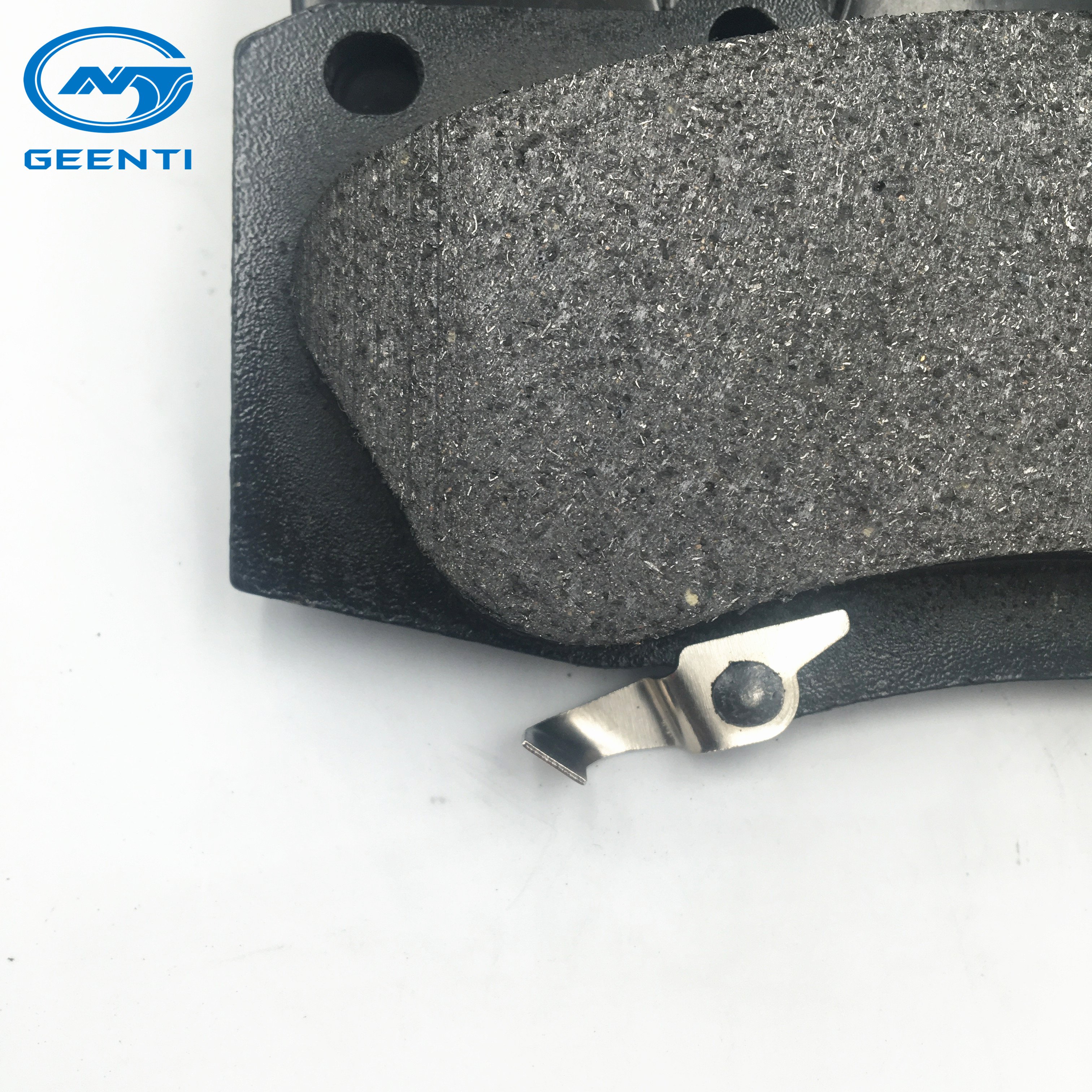 Semi-metallic Car Disc Brake Pad for TOYOTA HILUX 2015-2016 KD2389