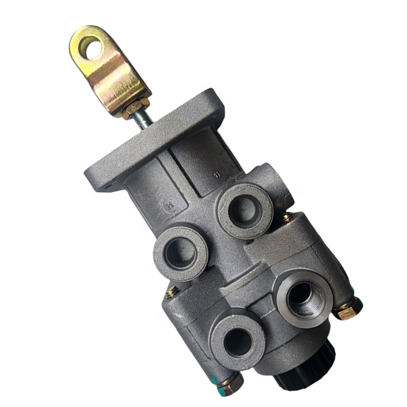 3514010-C0400 Professional and High-quality Right to Truck Brake Valve Brake Master Cylinder