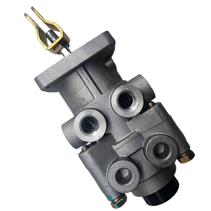 3514010-C0400 Professional and High-quality Right to Truck Brake Valve Brake Master Cylinder