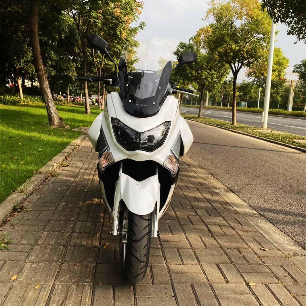High Quality Exquisite Appearance Gas Scooters 150cc Motorcycle Scooter