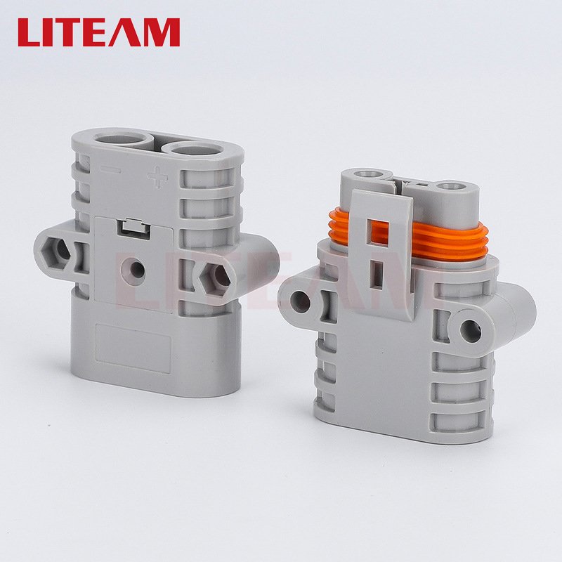 Factory 50A 600V Electric Parking Air Conditioner Power Plug Waterproof Connector for Inverter Lithium Battery Car Refrigerator