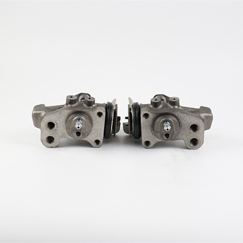 Brake Expander Wheel Cylinder OEM 1-47601657-1 1-47601656-1 for ISUZU Truck Parts