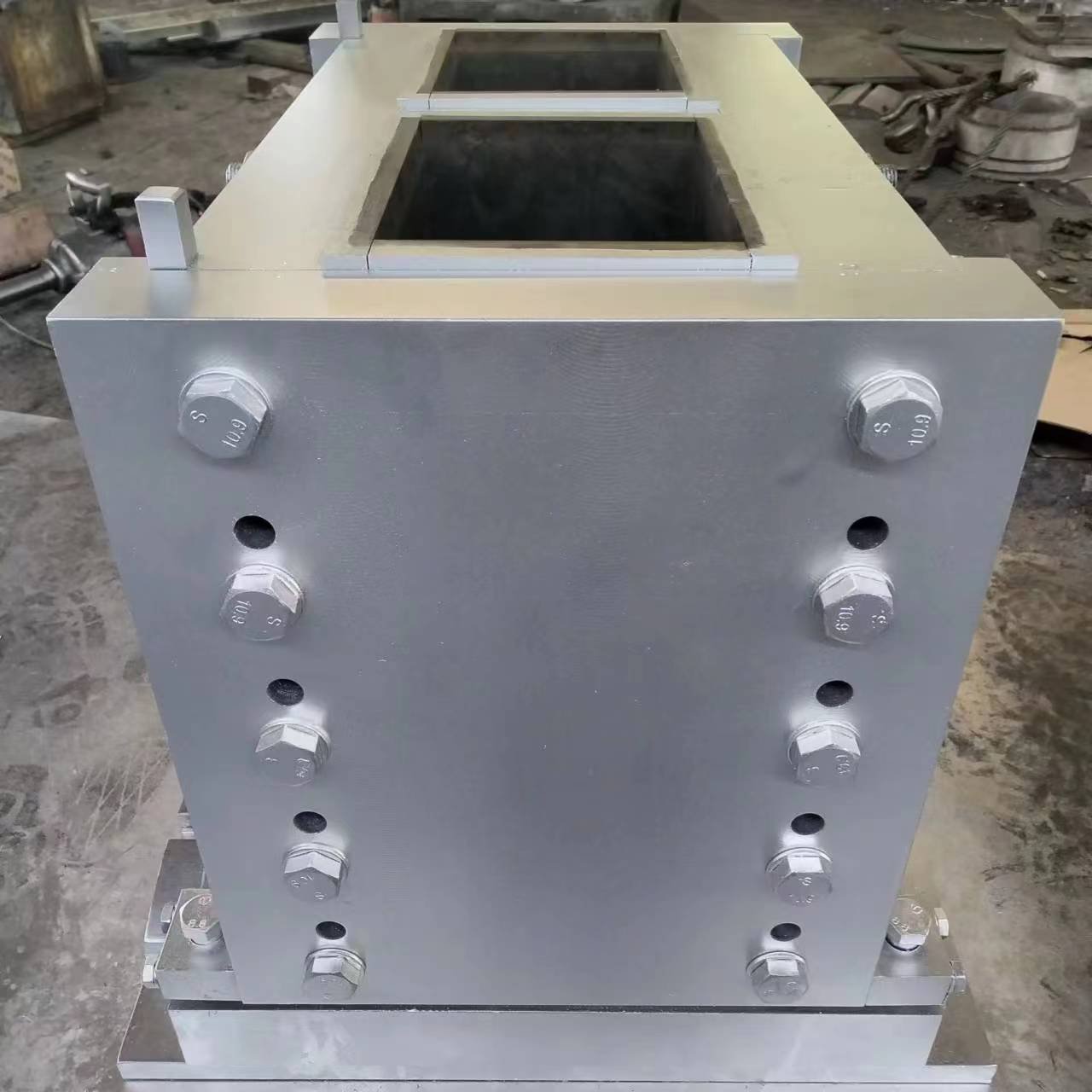 Special Drum Brake Pad Mold Equipment for Automotive Friction Pad Companies