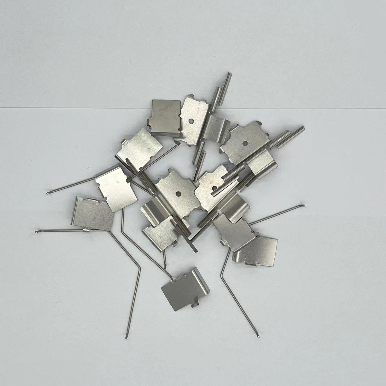 Brake Caliper Fitting Kits Brake Pads Hardware Kits D1164 for Ford Brake Pad Clips 6E5Z-2001-B
