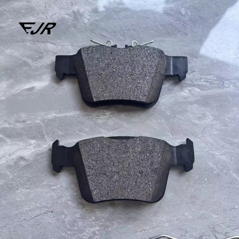 673004626 673012302 High Quality Rear Brake Pads for Levante, Ghibli, Quattroporte 2017+
