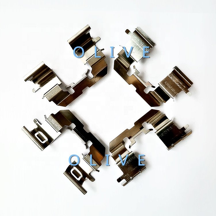 Auto Brake Pad Repair Kit Brake Pad Accessory Spring D831 For Toyota