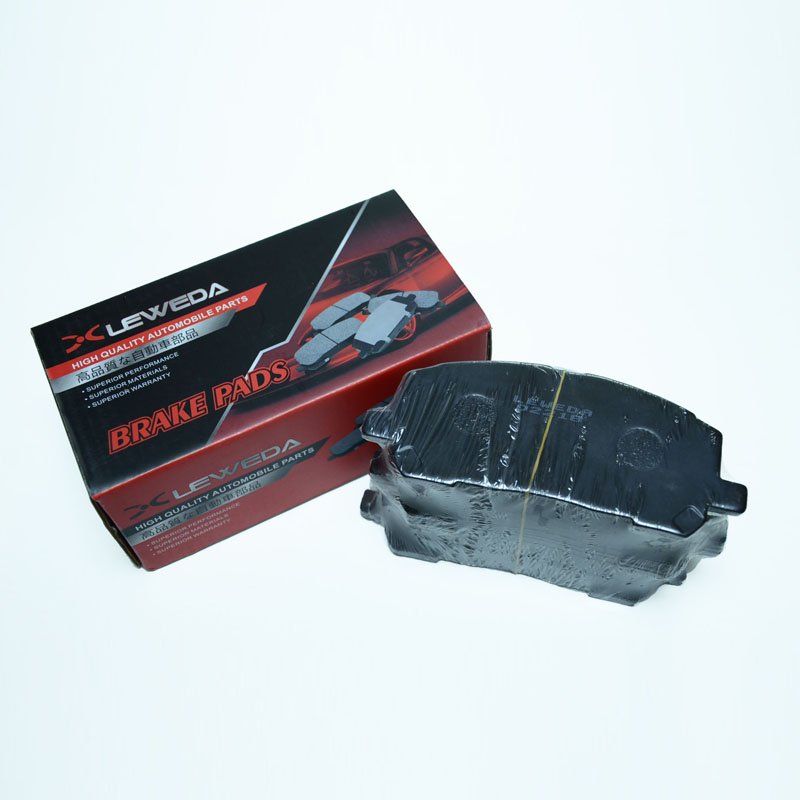 Hot Selling MD2198M 04466-44010 04466-28040 Rear Axle Brake Pads for Toyota for Sienna & for RAV4 Cars New Condition