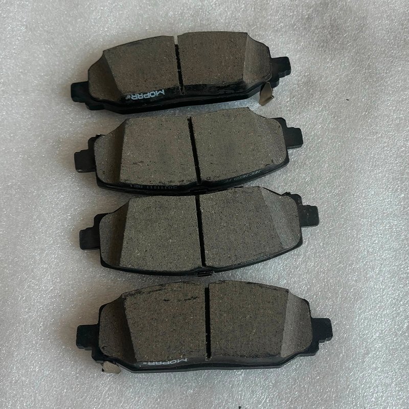 Jeeps Wranglers JK Rear Brake Pad Model 07-11 68003776AA