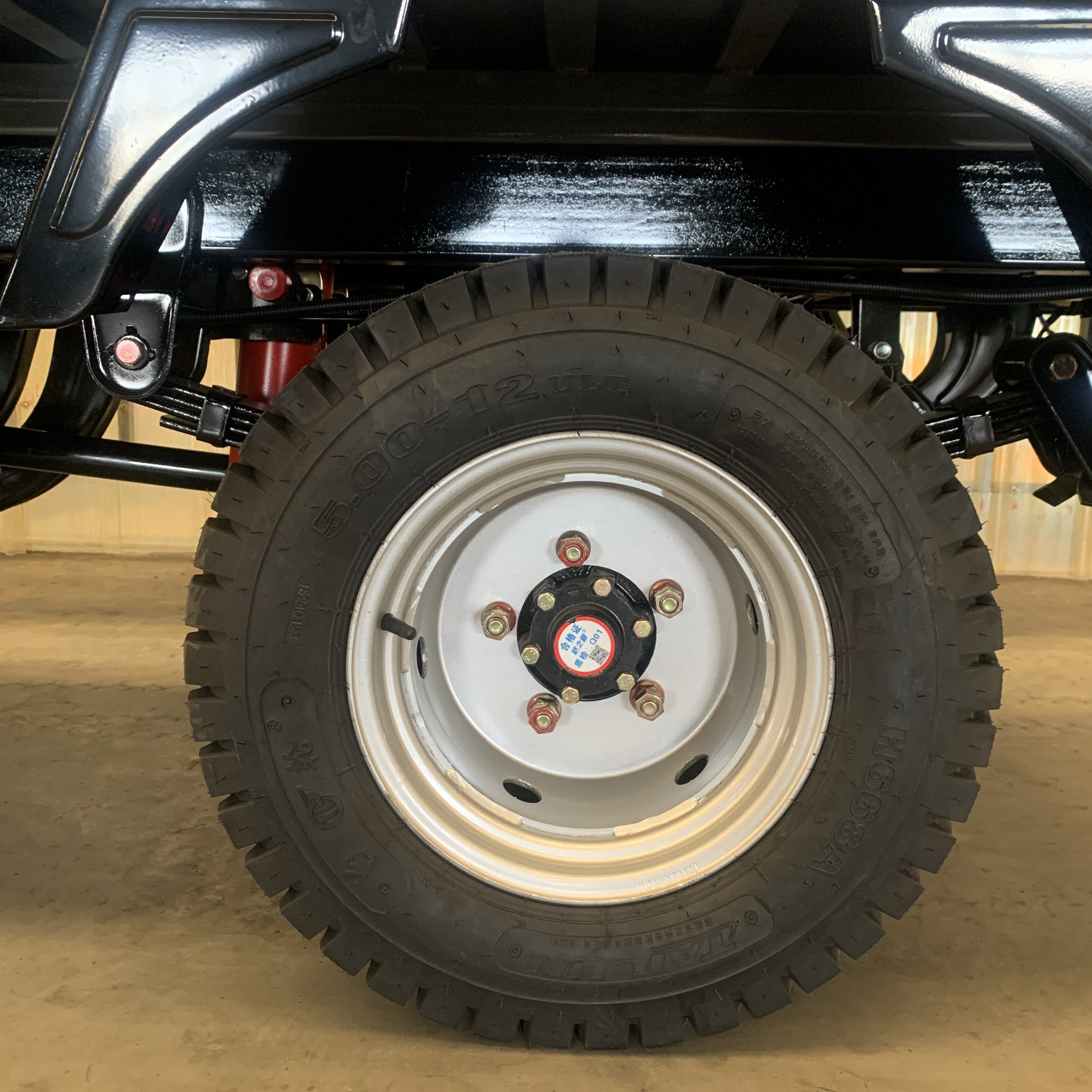 Open Body Cargo Tricycle Engine 250cc Water Cooled Gasoline Fuel Motorized Driving 5 Wheel Cargo Tricycle