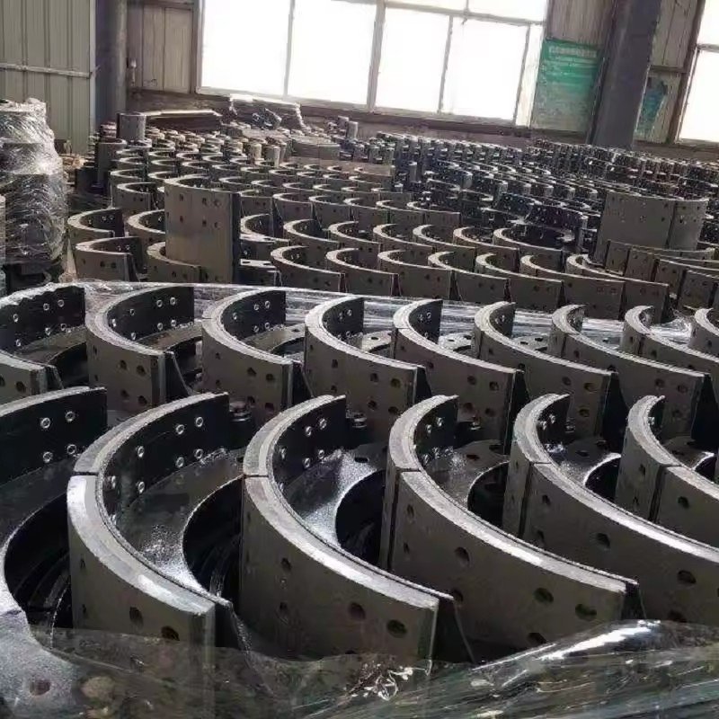 WEIERXIN High Quality 4515 4707 4709 Brake Shoe Suitable for Trailer Axle