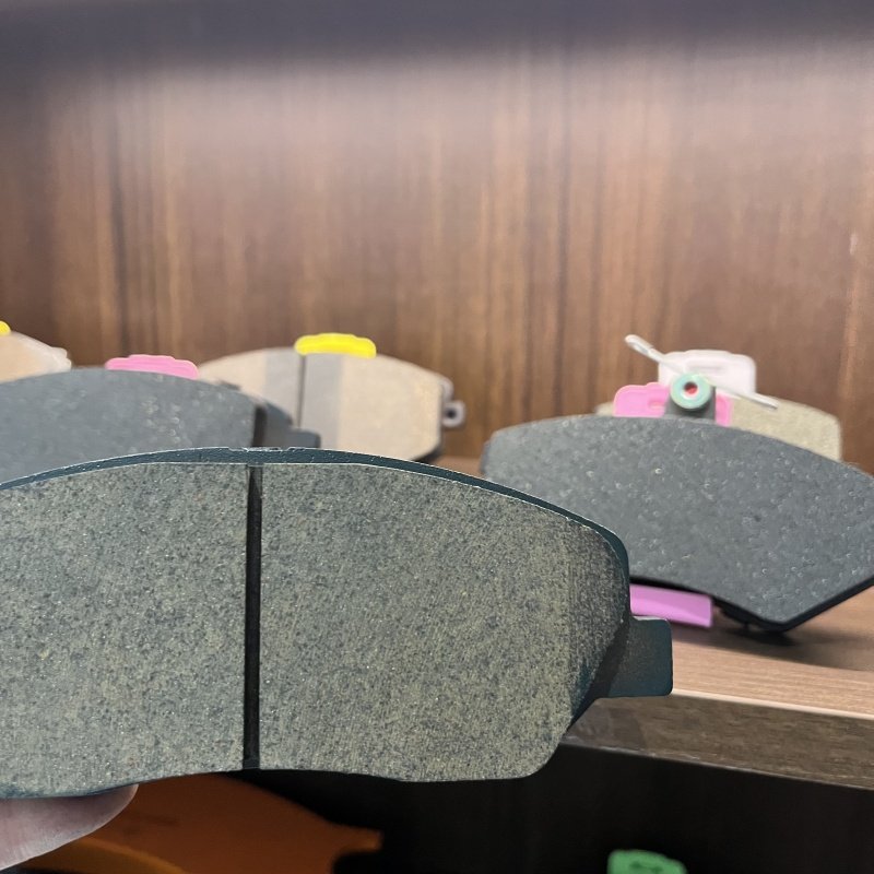 Auto Accessories Brake Systems Rear Brake Pads/Brake Pad for Car Without Metal
