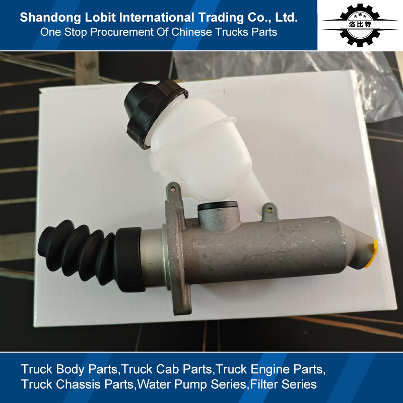 Sinotruk HOWO T7H Semi Trailer Tractor Truck Brake Combination Pedal Clutch Control Part Clutch Master Cylinders WG9925230540