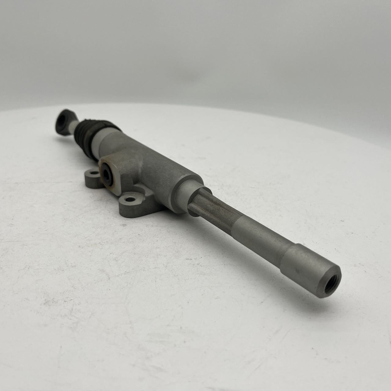 OEM 735 7E32 21521155425 21521156000 21521159031 Hot-selling Clutch Master Cylinder for BMW