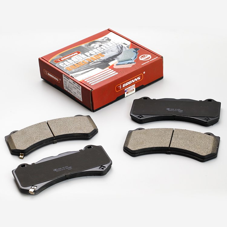 High Performance Cadillac Jeep Chrysler Carbon Pottery Ceramic Brake Pads Good Quality Auto Brake Parts Car Front Pad Brake Pads