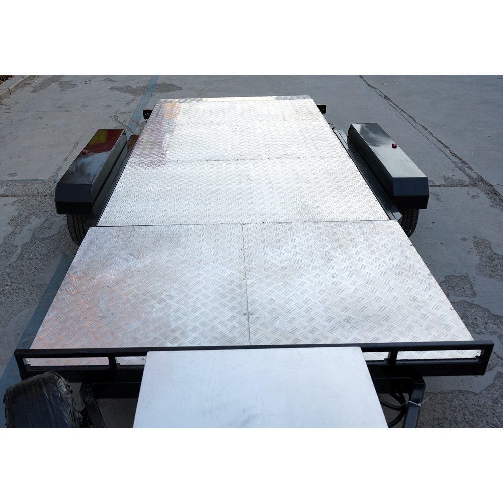 Spare Tire Mount and Toolbox for On the Go Repairs Car Trailer