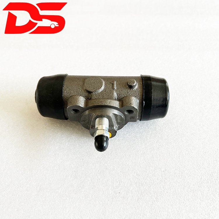 TO-YO-TA LAND CRUISER BJ40 FJ40 BJ FJ 47550-60120 Drum Rear Brake Wheel Cylinder