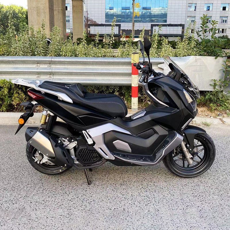 EPA EEC Certificate ADV 150CC 200CC Powerful Gasoline Motorcycle Max Speed105km/h water Cooled Engine EFI System Scooter on Road