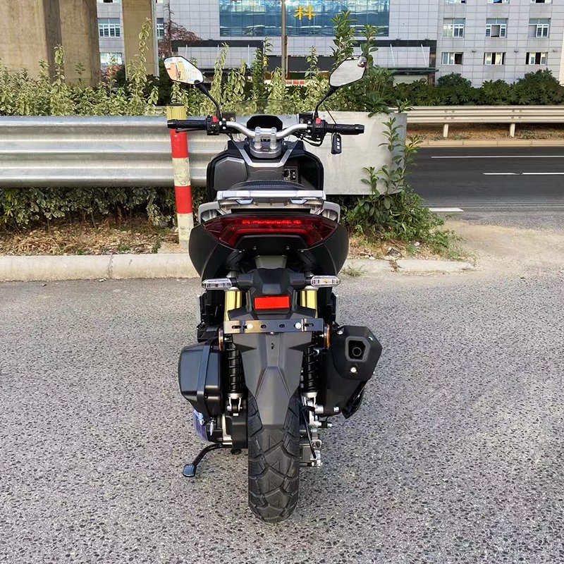EPA EEC Certificate ADV 150CC 200CC Powerful Gasoline Motorcycle Max Speed105km/h water Cooled Engine EFI System Scooter on Road