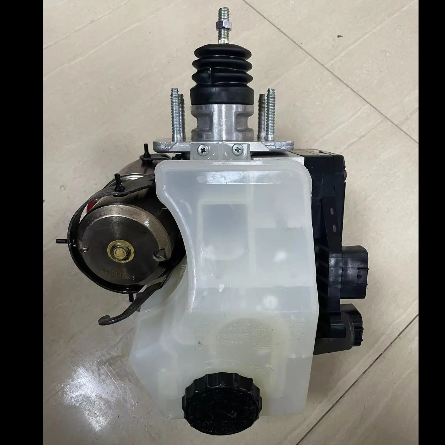 47050-60081 ABS Pump Master Cylinder Assy for Lexus GX470 Toyota 4Runner 2003-05