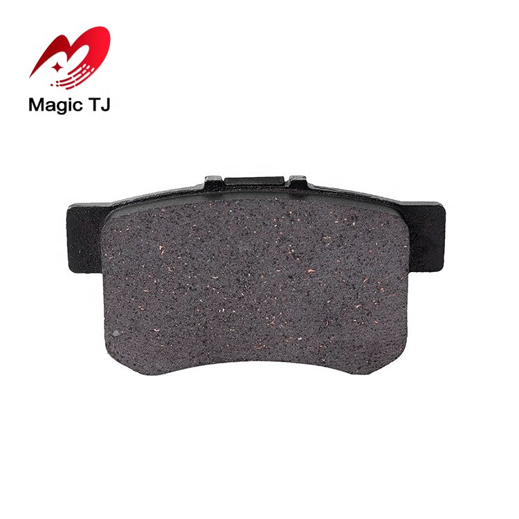 Wholesale New Semi Metallic Ceramic Auto Disc Brake Pads for Honda Fit Front Ceramic Brake Pads for Honda