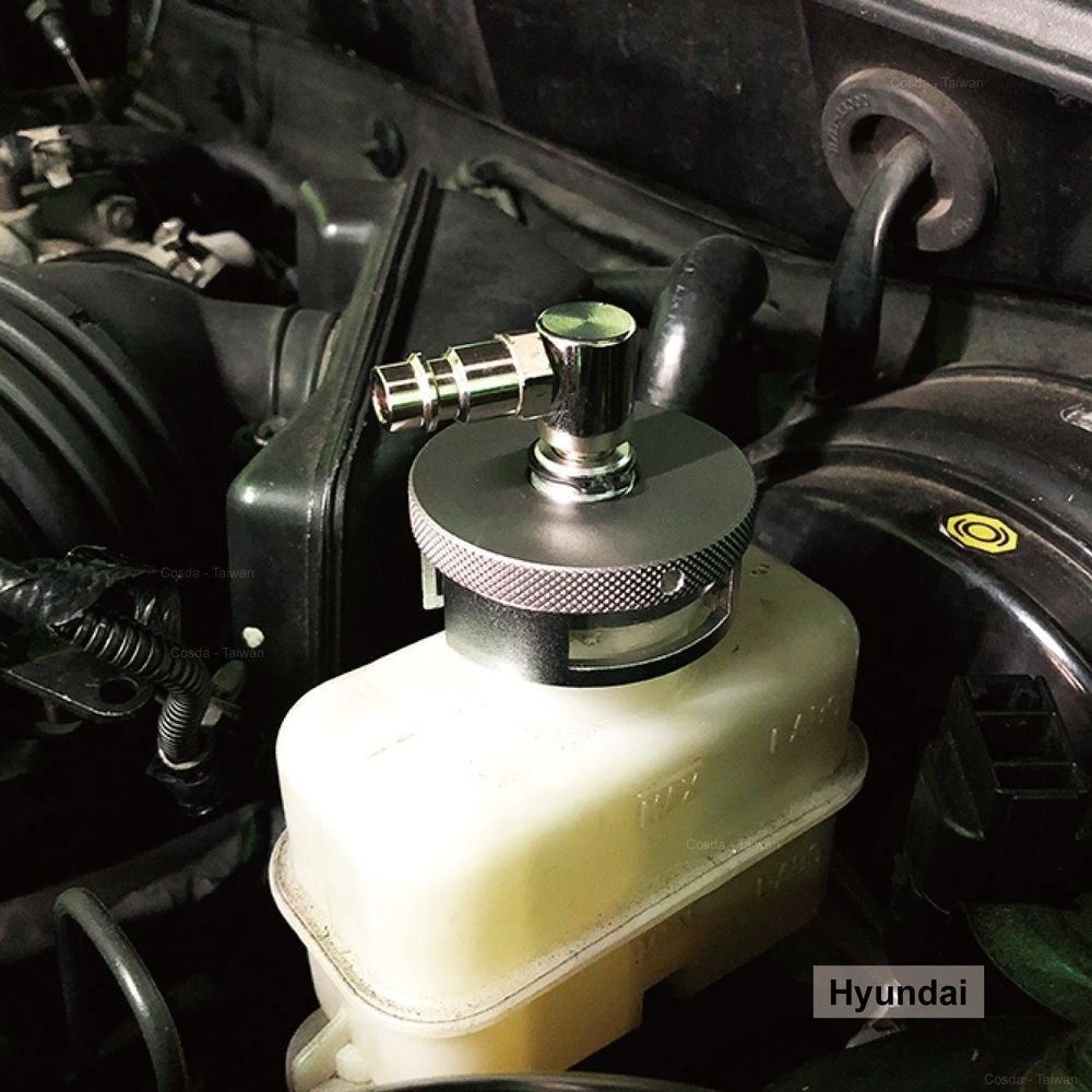 Car Brake Oil Changer Special Joint Adapter for Mercedes Benz