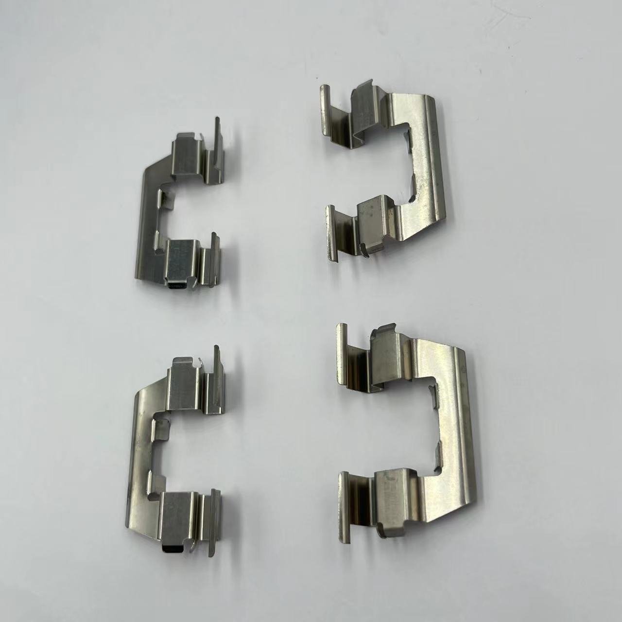 D404 Front Car Accessories Spare Parts Brake Pads F4tz-2001-A China Car Spare Parts Brake Pads