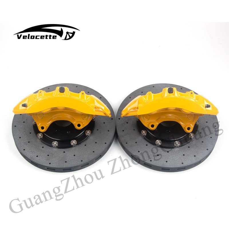Big Brake Calipers Kit V6 4/6 Pots 355- 440mm Carbon Ceramic Disc Auto Brake System for Toyota Reichi/Crown Alpha/ACR50 Camry