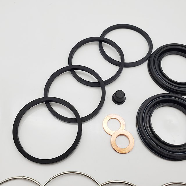 High Quality Front Disc Brake Cylinder Caliper Seal Kit 04479-60070 for LAND CRUISER J70