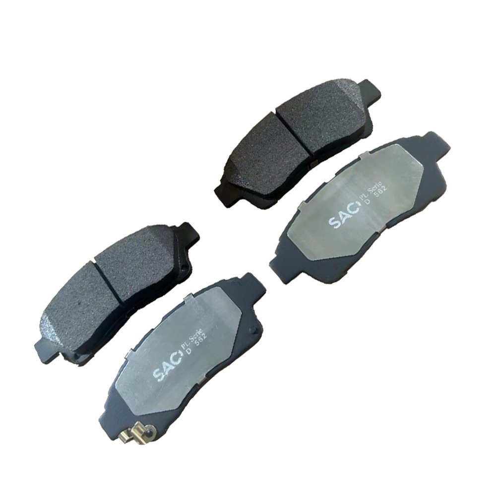 D562 Metallic Ceramic Front Car Disc Brake Pad for Honda Fit GE7 for Toyota Caldina Carina E Corona Crown Ipsum Mark 2 Picnic