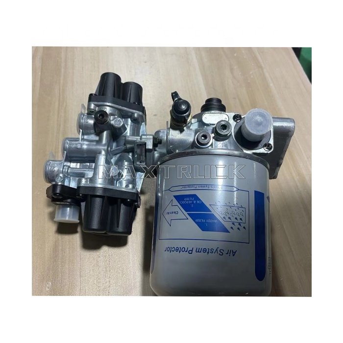 MAXTRUCK High Demand Truck Parts 9325000060 0014317815 0014318115 A0014317815 A0014318115 Air Dryer for Mercedes-Benz Actros 3