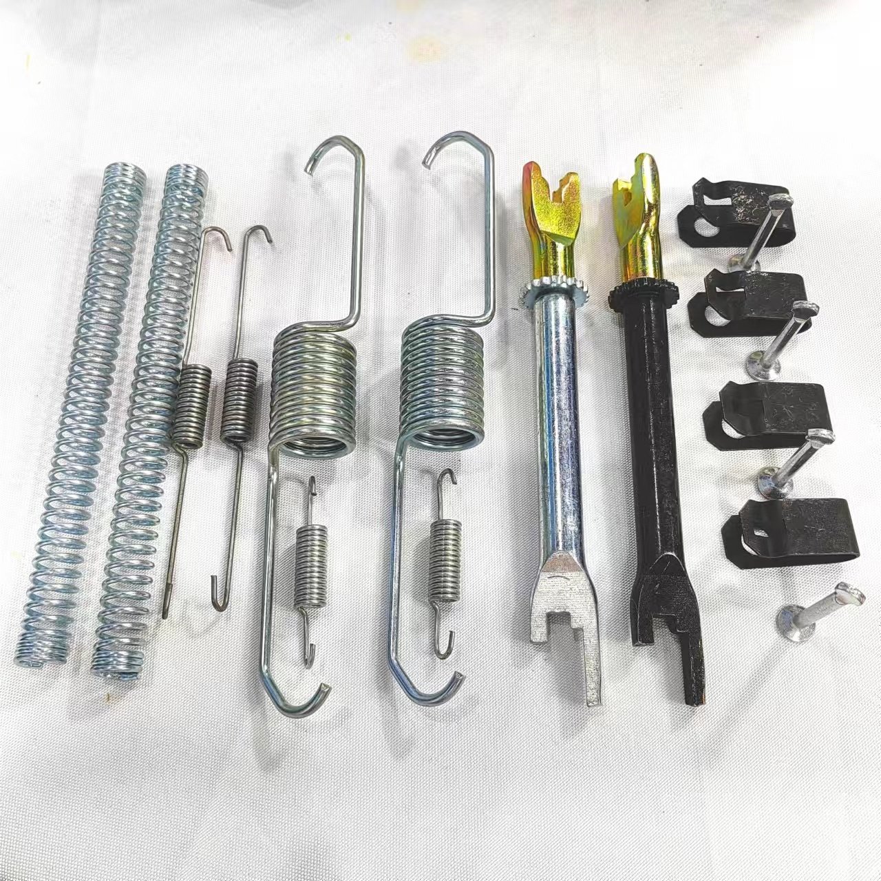 Automotive Brake System Rear Repair Spring Adjustment Kit for Isuzu