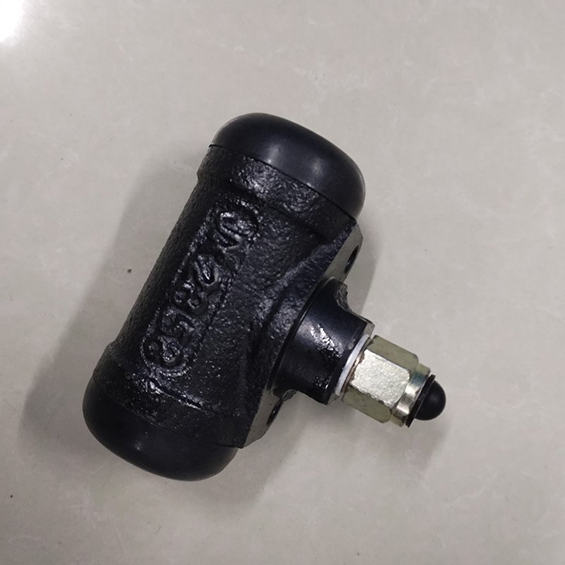 22HP-LP HYDRAULIC BRAKE PUMP of TRICYCLE TRACTOR /FARM MACHINERY SPARE PARTS
