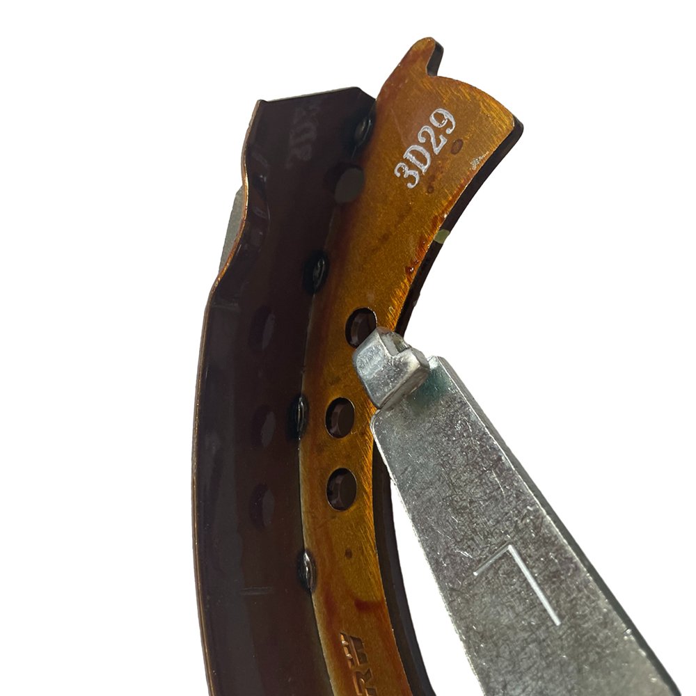 Factory Wholesale Direct High Quality Best Price Brake Shoe Oem 04495-0K120 for Hilux Kun25 4WD