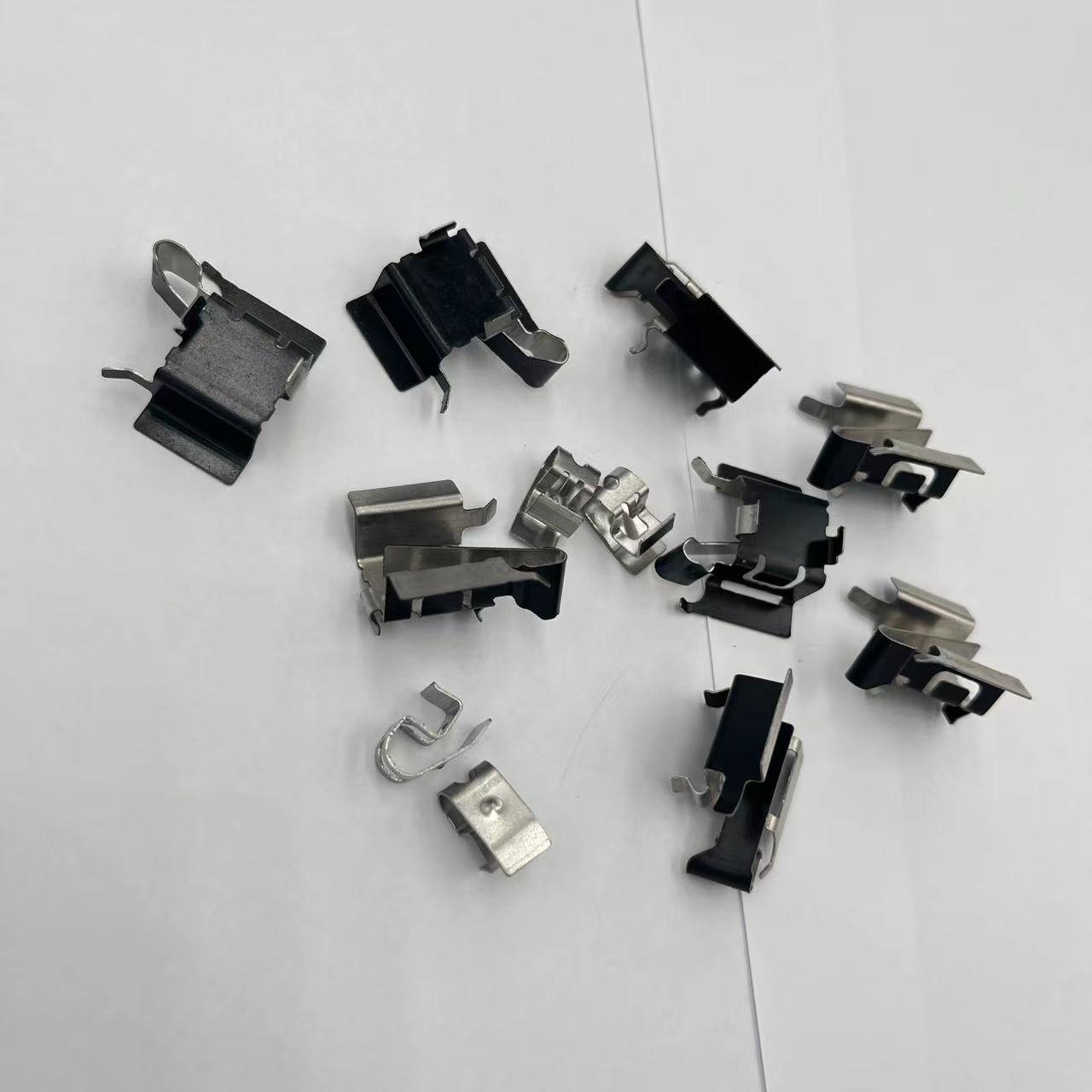 D1391 Brake Pad Clip Brake Pad Repair Kit Brake Disc Accessories Kits for Lexus / Toyota 04466-0E010
