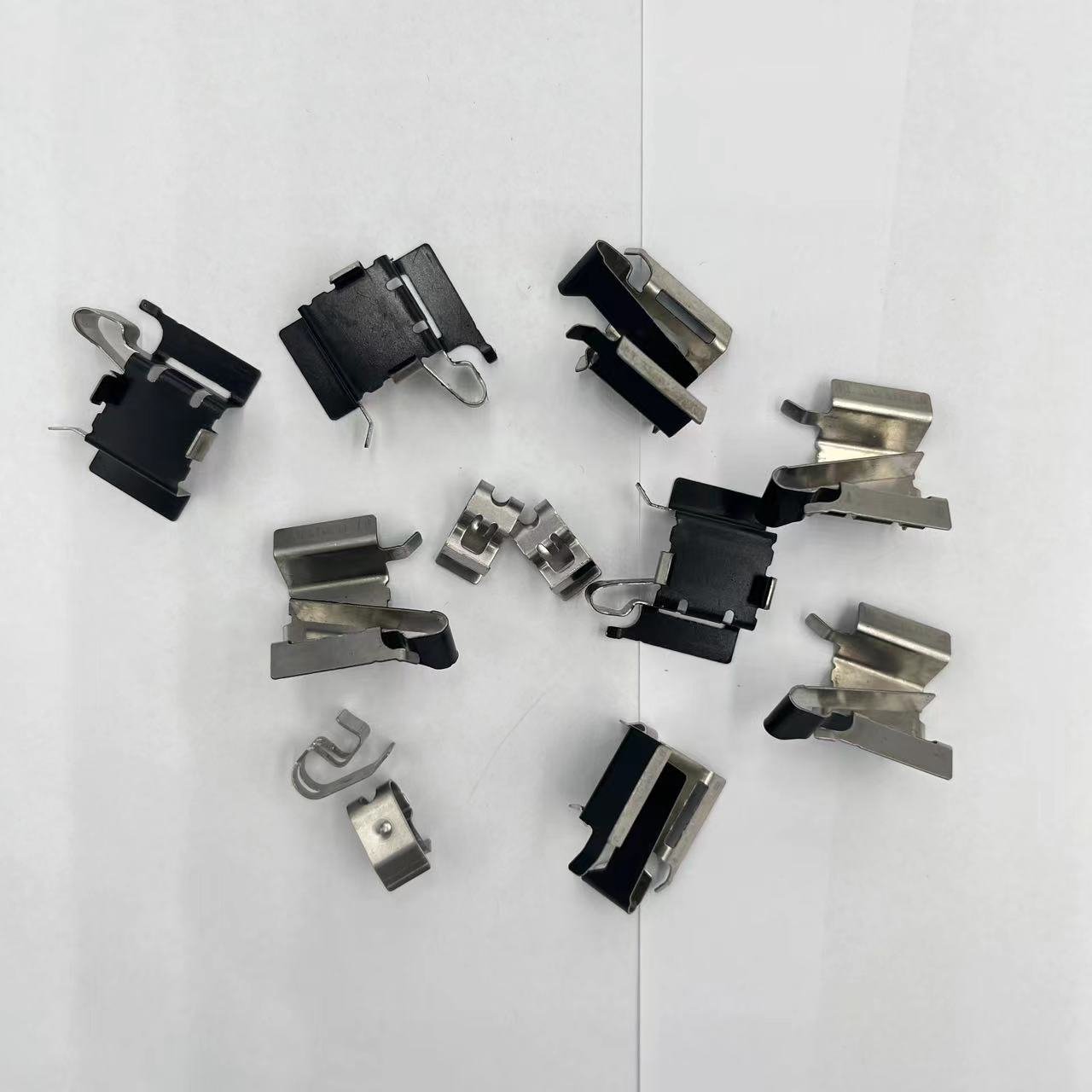 D1391 Brake Pad Clip Brake Pad Repair Kit Brake Disc Accessories Kits for Lexus / Toyota 04466-0E010